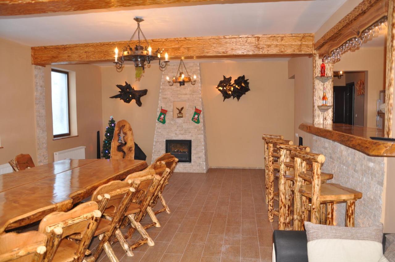 Casa De Vacanta Sadu Экстерьер фото